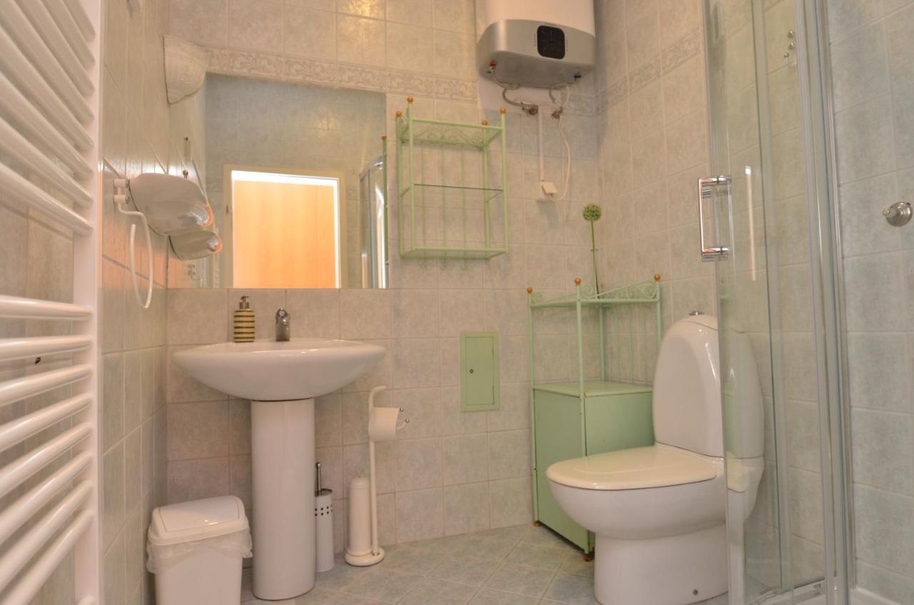 רוגאסקה סלאטינה Apartments Vektor Vila Golf מראה חיצוני תמונה