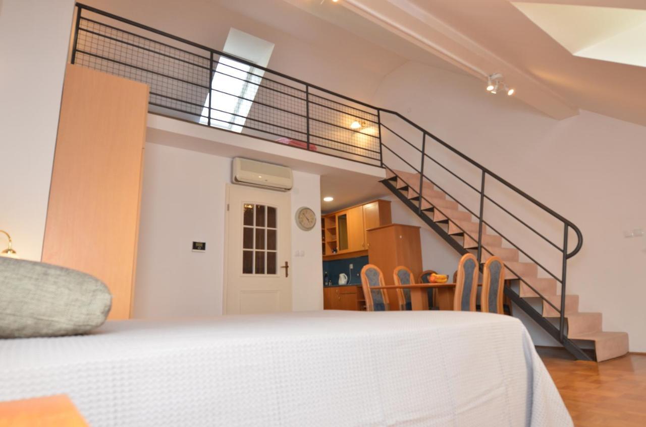 רוגאסקה סלאטינה Apartments Vektor Vila Golf מראה חיצוני תמונה
