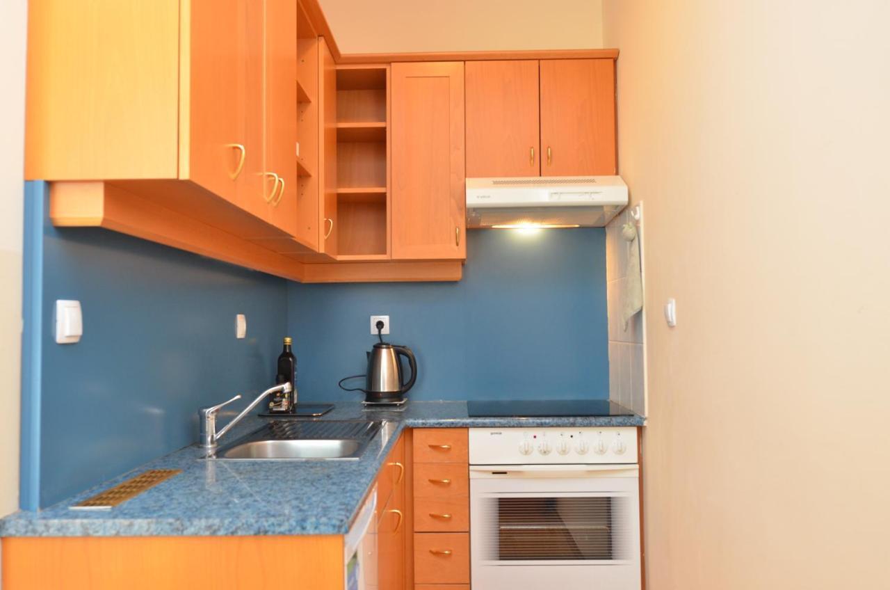 רוגאסקה סלאטינה Apartments Vektor Vila Golf מראה חיצוני תמונה